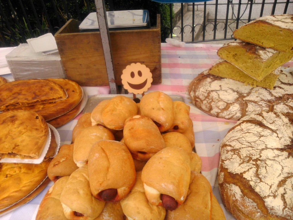 Empanadas, bollos, pan artesano...