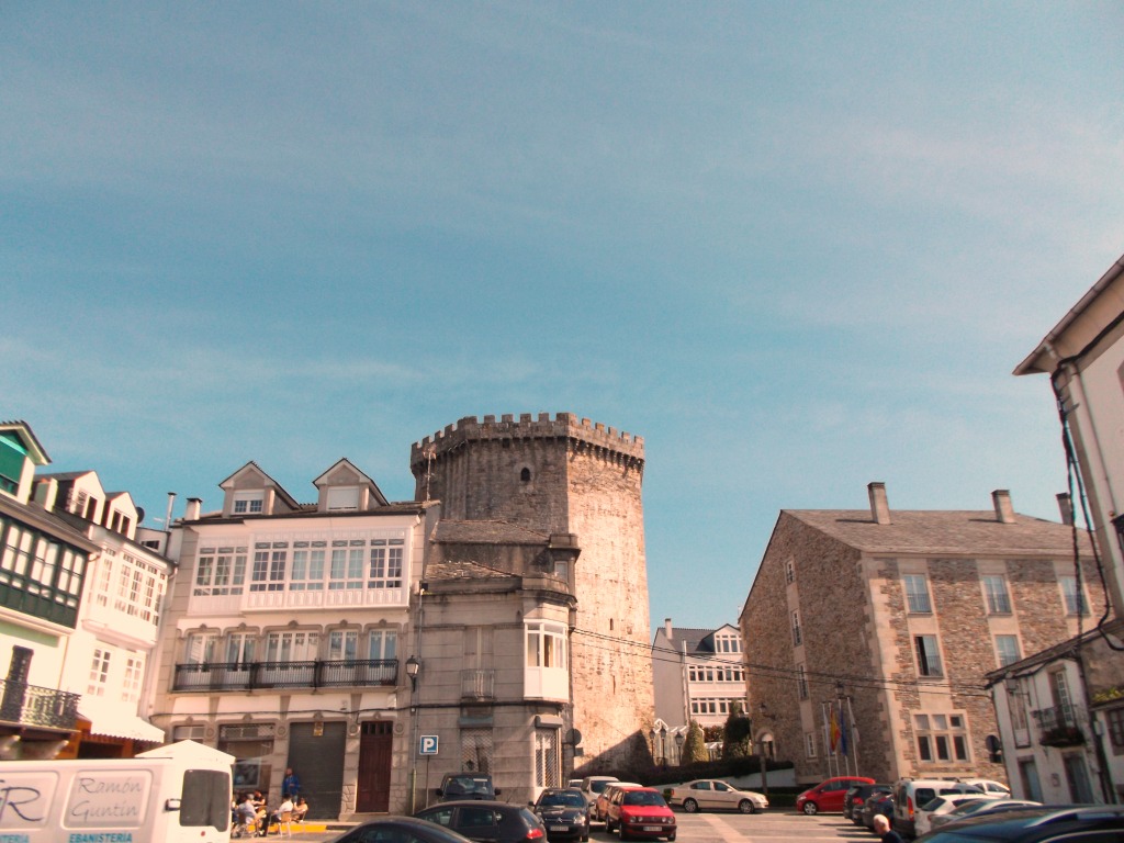 Parador de Vilalba visto desde la Plaza de Santa María.