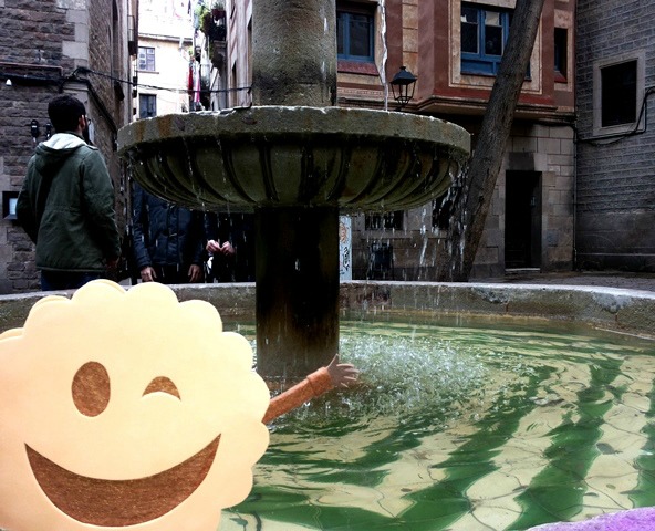 Fuente de la Plaza de Sant Felip Neri