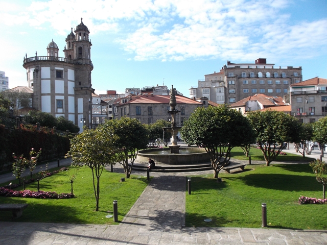 Divisando el Santuario de la Peregrina