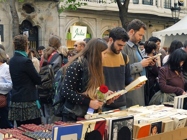 Sant Jordi, una experiencia molona en Barcelona